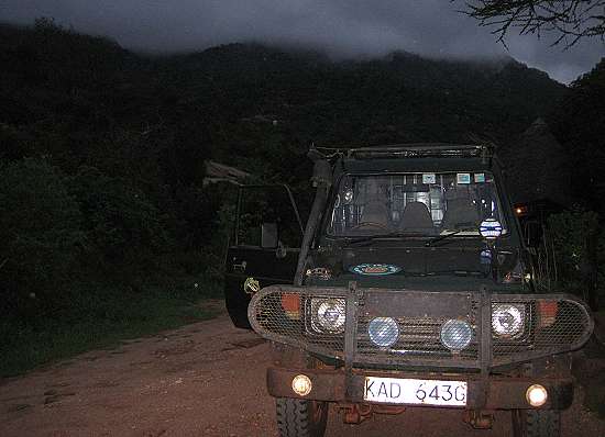 Mit KAD 643 G im Tsavo unterwegs