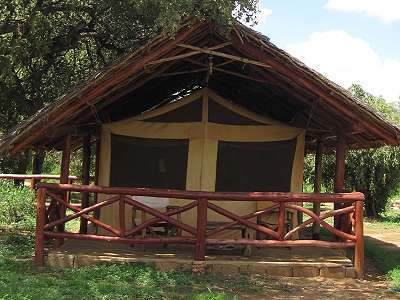 Ndololo Camp - Tsavo Ost National Park