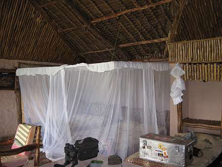 Ngulia Bandas oder Rhino Valley Lodge - Tsavo West National Park