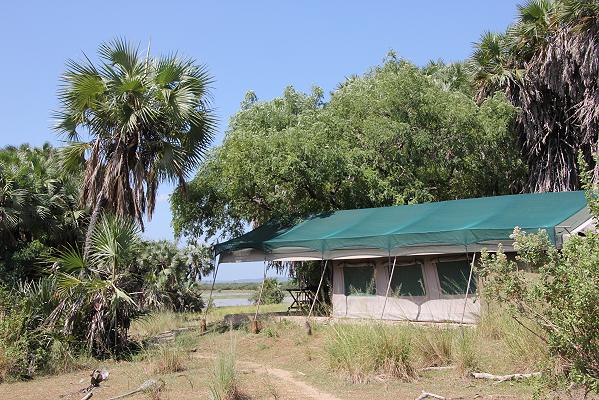 Lake Manze Camp, Selous