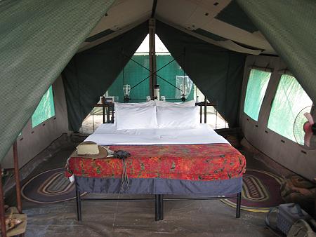 Lake Manze Camp, Selous