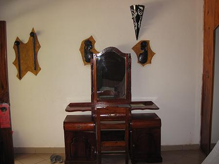 Waikiki Resort and Restaurant, Sansibar