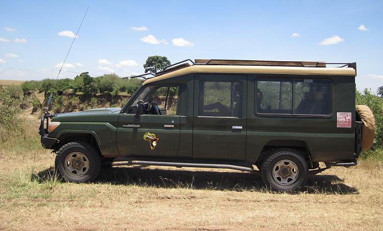 Land Cruiser - Sunworld Safaris