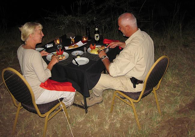 Mara Eden Safari Camp - River banks dinner