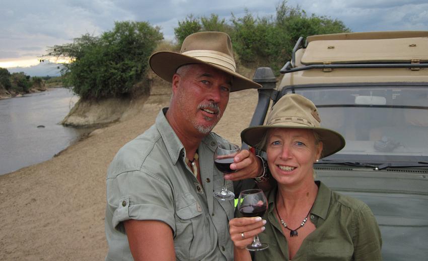 Sundowner am Mara Fluss