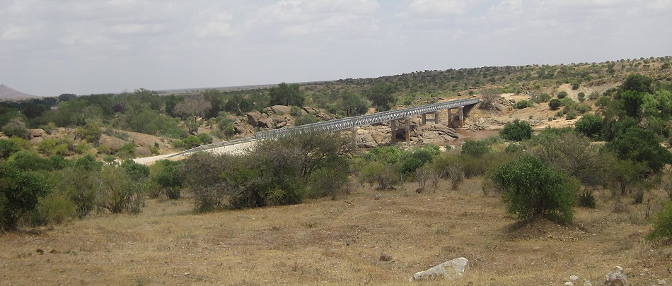 Neue Tsavo Galana River Brücke