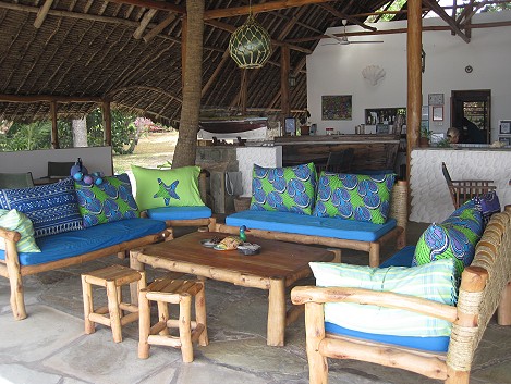 Mbuyu Beach Bungalows, Msambweni Beach