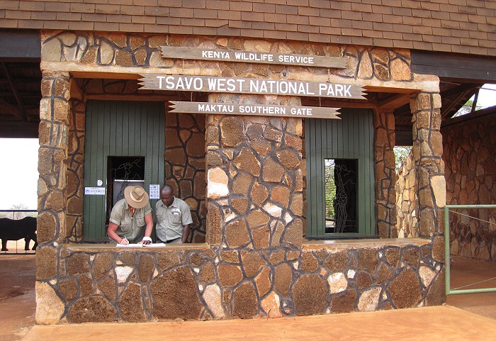 Maktau Gate, Tsavo West