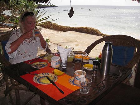 Mbuyu Bungalows - Msambweni Beach