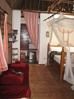 Mbuyu Bungalows - Msambweni Beach