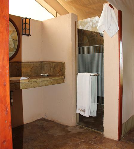 Ashnil Aruba Lodge - Tsavo Ost National Park