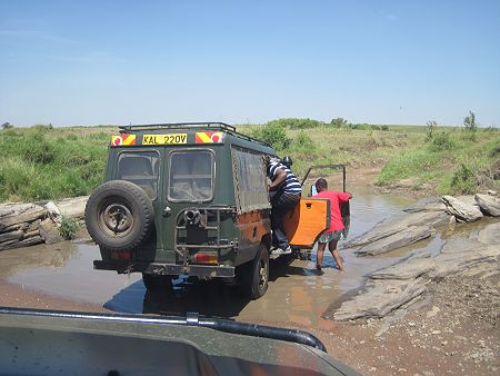 Hilfe in der Masai Mara