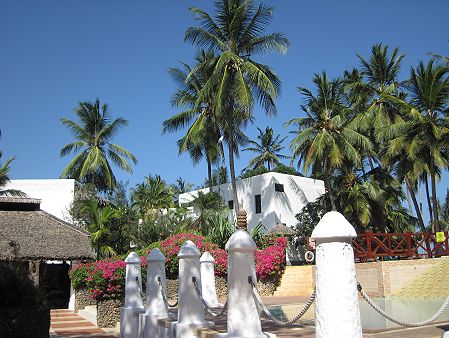 Mombasa Serena Beach Hotel - Shanzu Beach