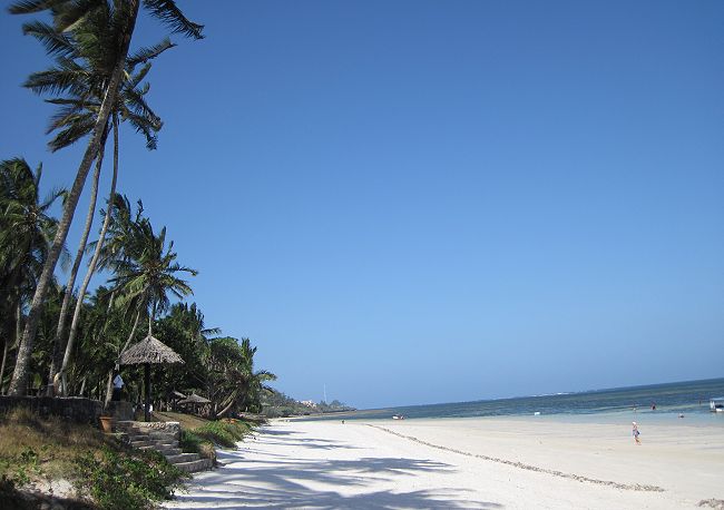 Mombasa Serena Beach Hotel - Shanzu Beach