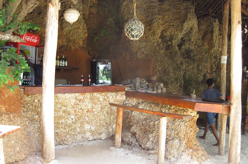 Mtwapa Public Beach - The Crab Den
