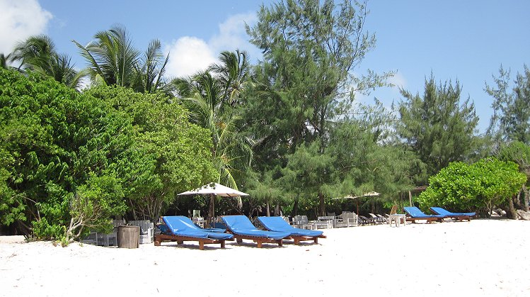 Kuruvitu Beach