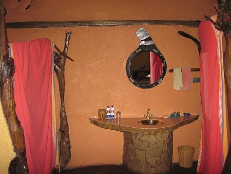 Tumbili Cliff Lodge, Lake Baringo