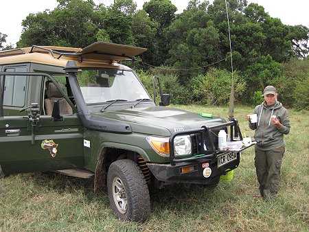 Buschfrühstück in der Masai Mara