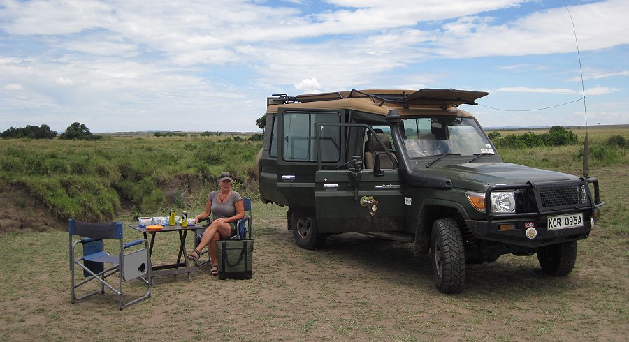 Buschfrühstück in der Masai Mara