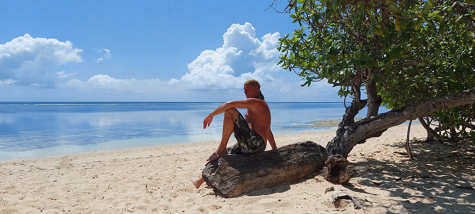 Kuruvitu Beach
