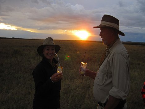 Sundowner in der Masai Mara
