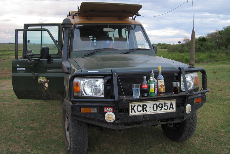 Sundowner in Mara