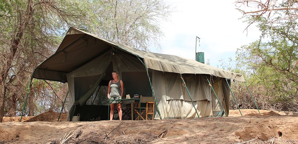 Amazing Africa Fly Camp - Galana Conservancy