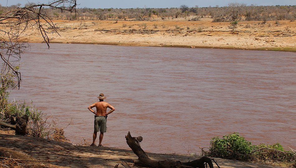 Amazing Africa Fly Camp - Galana Conservancy