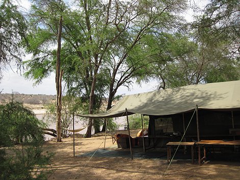 Amazing Africa Fly Camp - Galana Conservancy