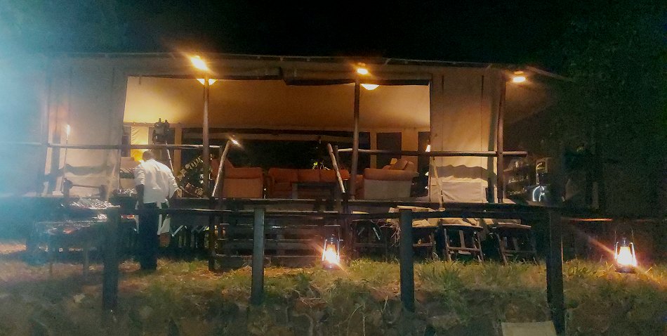 Mara Bush Camp, Private Wing