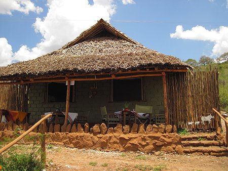 Cheetah Fly Camp - Lumo Conservancy