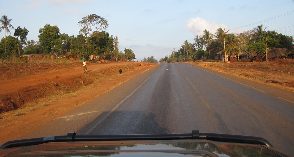Kaloleni road