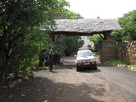 Just for a drink to Kilanguni Lodge - Tsavo West