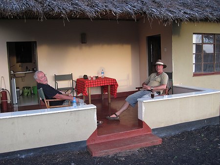 Kitani Bandas - Tsavo West National Park