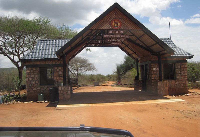 Lumo Conservancy Main Gate