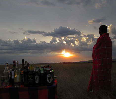 Sundowner in der Masai Mara