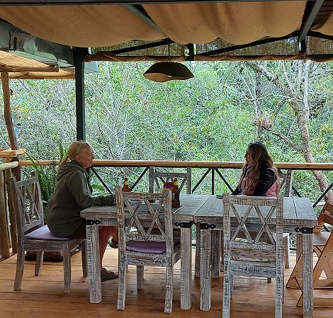 Bundu Cafe - Nanyuki, Mount Kenya