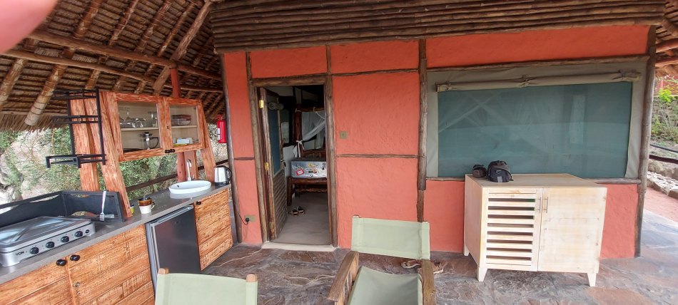 Leopard lair Cottage - Self catering - Lumo Conservancy
