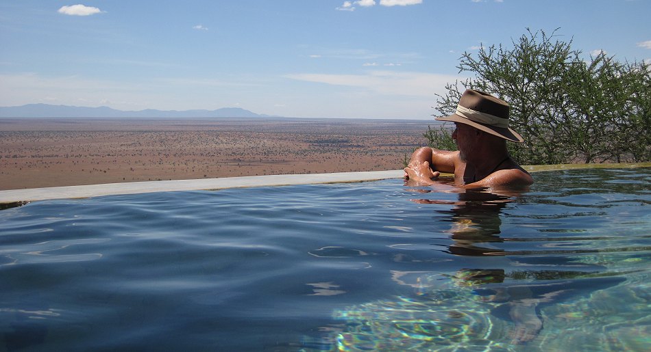 Lions Bluff Lodge - Lumo Conservancy