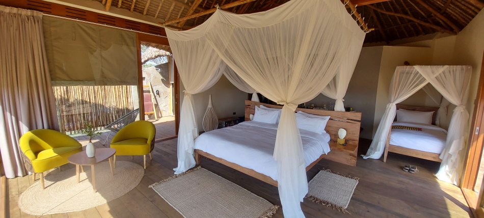 Lions Bluff Lodge - Lumo Conservancy