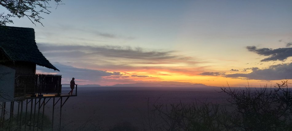 Lions Bluff Lodge - Lumo Conservancy