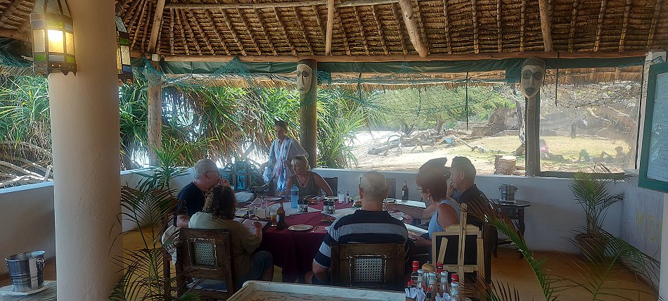 Monsoon Fischrestaurant - Jumba Ruins Beach
