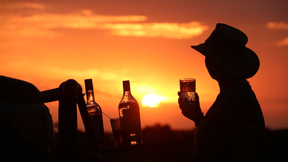 Sundowner in der Masai Mara