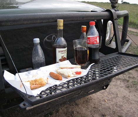 Sundowner in der Masai Mara