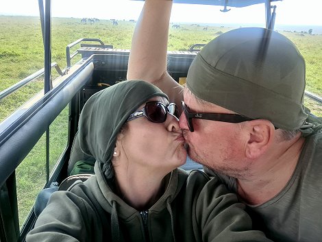 Evely und Peter Labuch auf Safari