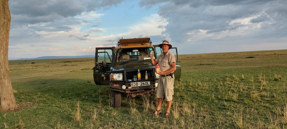 Sundowner in der Masai Mara