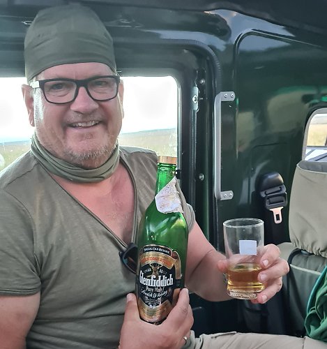 Sundowner bei den Löwen