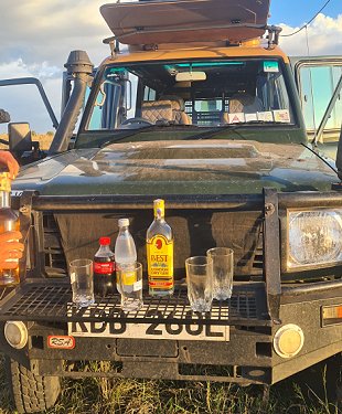 Sundowner in der Masai Mara