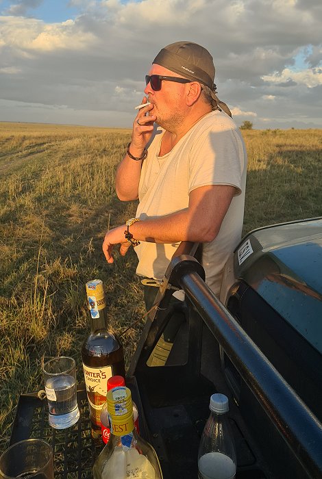 Peter Labuch, Sundowner in der Masai Mara