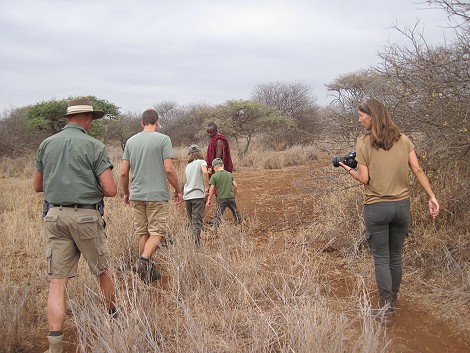 Fusspirsch am Rande des Amboseli National Parks